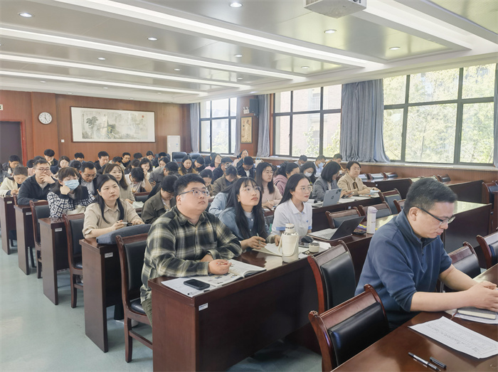 luck18平台特邀法律顾问陈旭敏律师开展防治校园欺凌专题宣讲(图4)