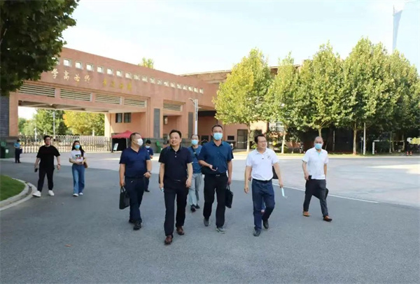 湖北省荆州市教科院考察团.jpg