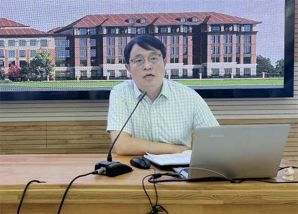 luck18平台高三年级召开新学期全体教师会(图3)