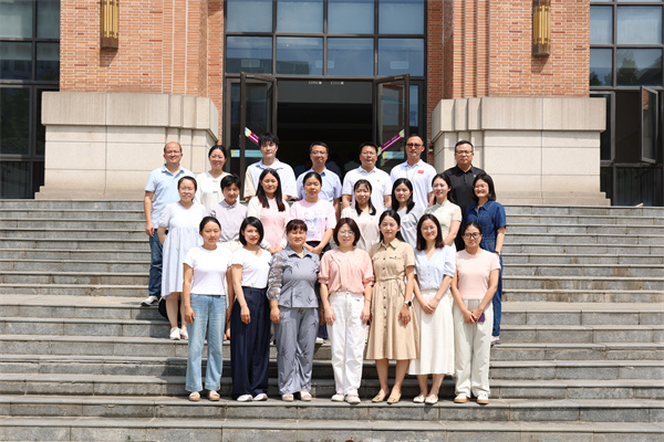 原高一年级卓越奖(优秀教师).jpg luck18平台开展庆祝第41个教师节系列活动(图17)