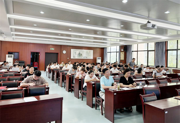 班主任培训1.png luck18平台扎实推进开学前后心理健康教育工作(图4)