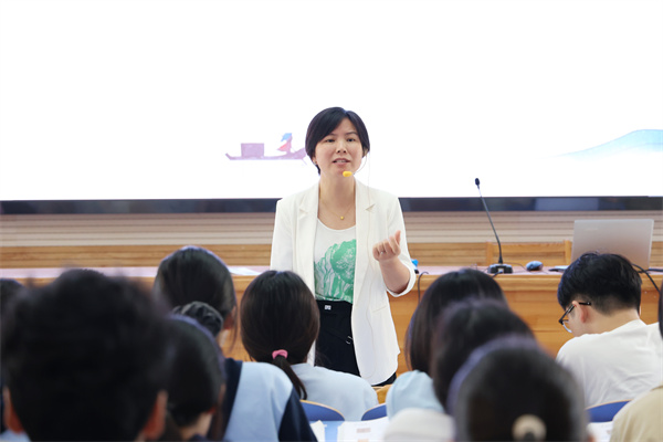 朱晓丽老师.jpg