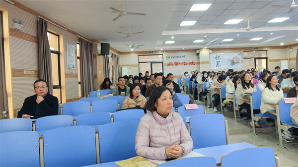 高二期中学情分析会2.jpg