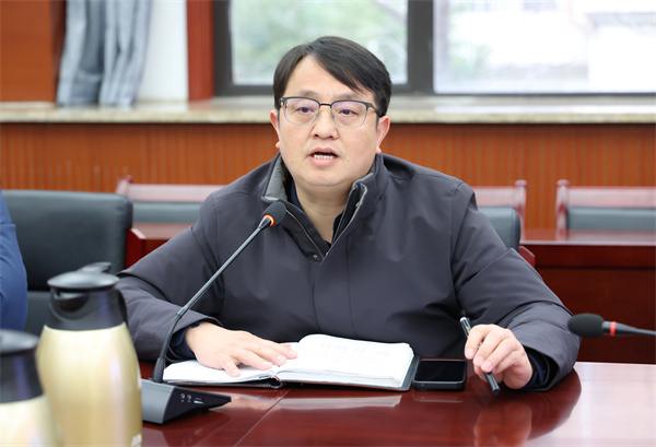 luck18平台召开新学期教学教研工作会议(图5) luck18平台召开新学期教学教研工作会议(图5)