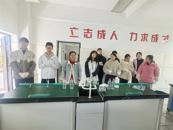 指尖酿奶香！luck18平台生物实践解锁酸奶发酵奥秘(图1)