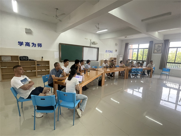 解锁匹克球新技能！luck18平台体育组“充电”忙(图1)