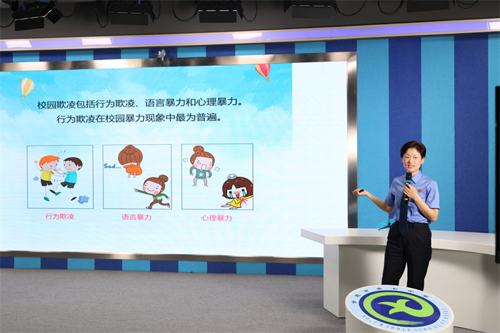 守护每一个“少年的你”——蜀山检察院“蜀光工作室”走进luck18平台开讲(图4)